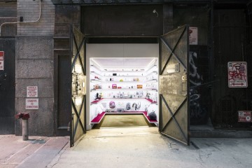 PANTONE改走时尚文青怎么了?原来他和他们都合作过