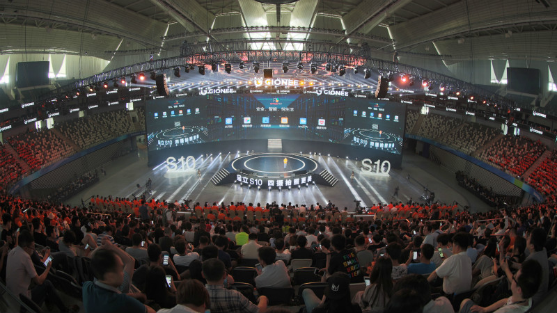 M打政商、S打潮人，双旗舰布局的金立将如何逆袭TOP5？