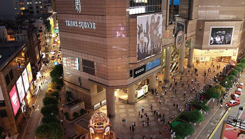 曾打造112.8万港元/㎡“亚洲之冠”的豪宅教父九龙仓,这次再造“国际精英艺术公馆”会不会把很多标杆项目甩到身后?