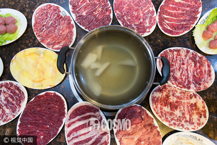 OMG|小鹿你麻辣锅吃够了没?不过这些火锅才和夏日配一脸