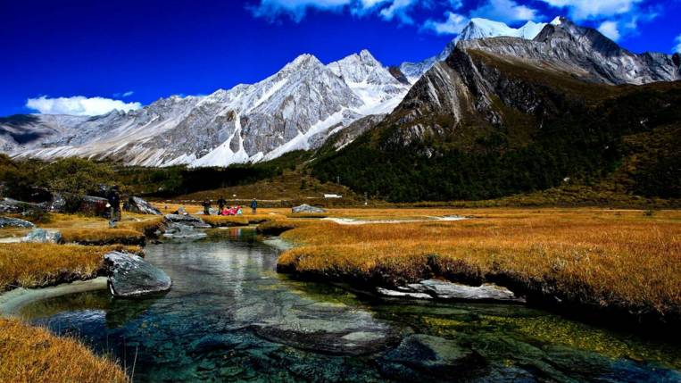 成都到稻城亚丁包车,成都出发去稻城亚丁包车自由行