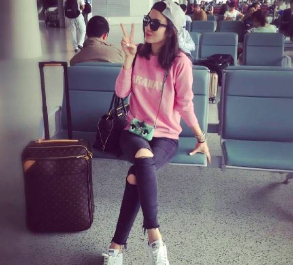 七夕怎么穿让男朋友眼前一亮,七夕情侣怎么穿甜到掉牙