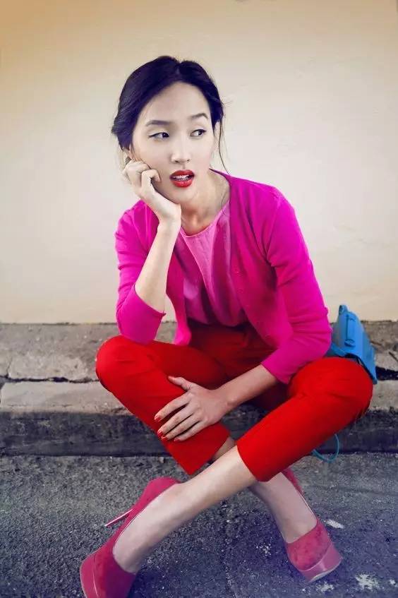 七夕怎么穿让男朋友眼前一亮,七夕情侣怎么穿甜到掉牙