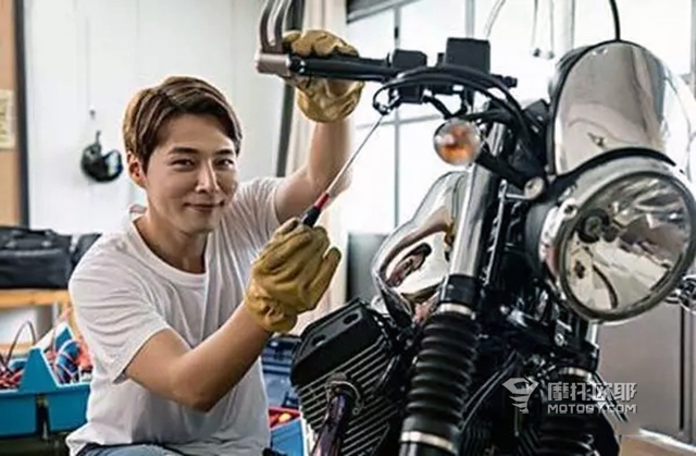 实用摩托车维修教程全套,修理摩托车诀窍大全