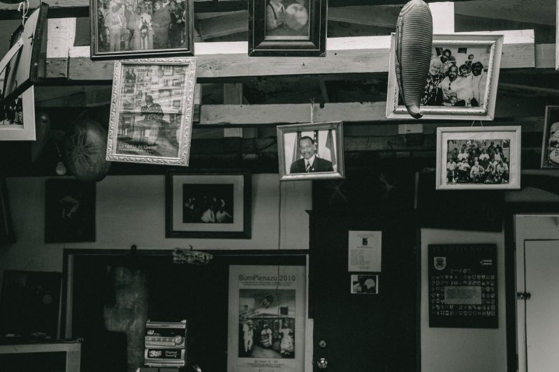 PANTONE改走时尚文青怎么了？原来他和他们都合作过