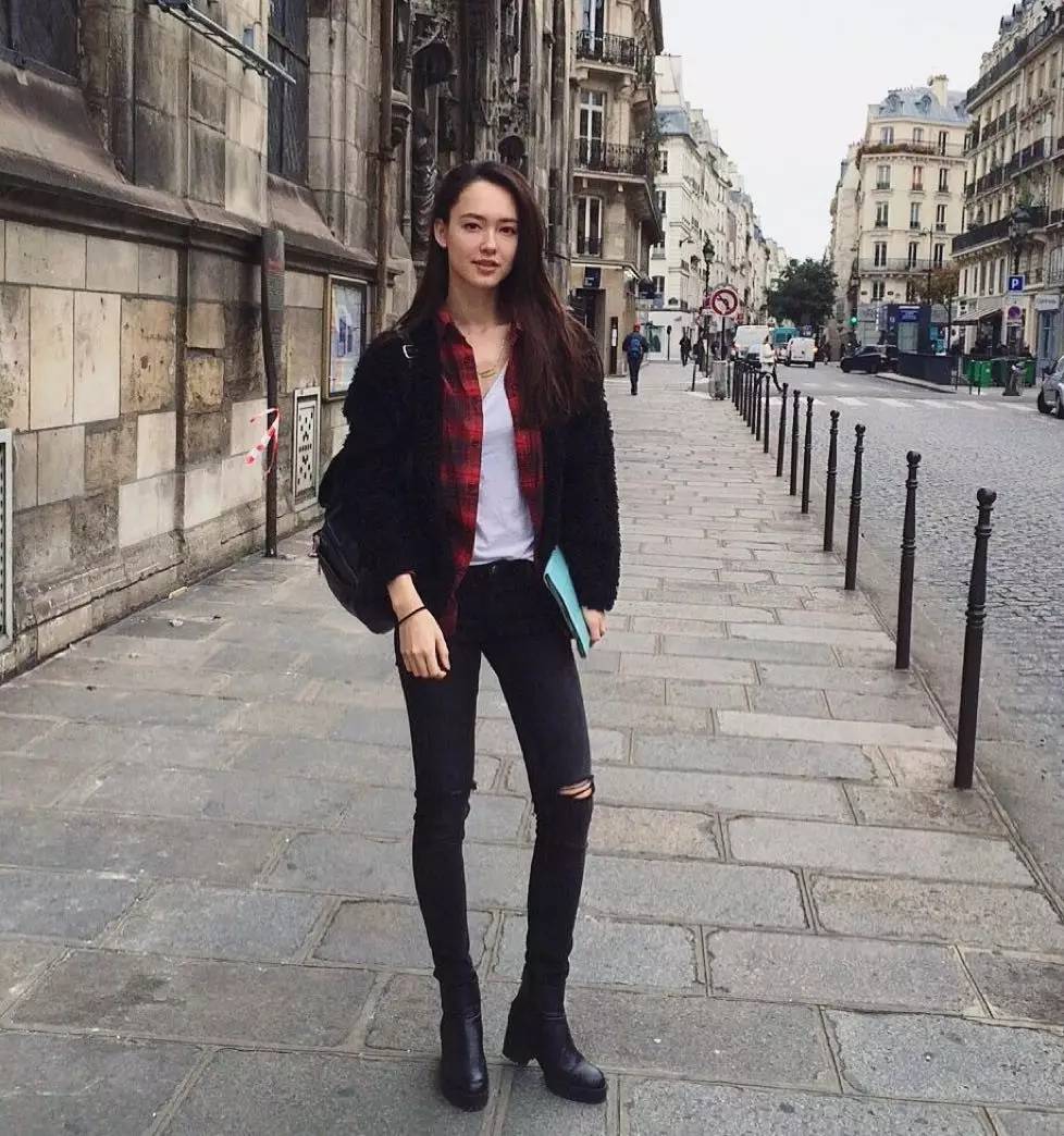 chanel超模健身,chanel八十年代模特