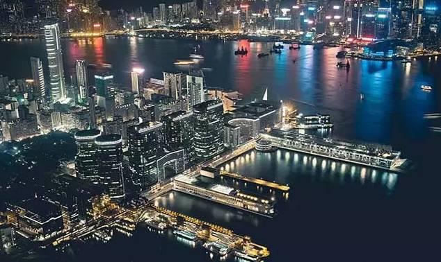 曾打造112.8万港元/㎡“亚洲之冠”的豪宅教父九龙仓,这次再造“国际精英艺术公馆”会不会把很多标杆项目甩到身后?