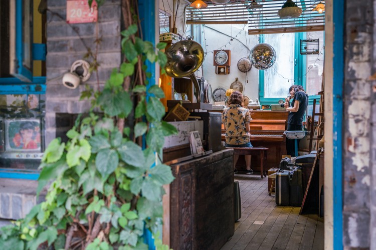 索尼fe35f2.0定焦镜头评测,索尼16-35全画幅广角