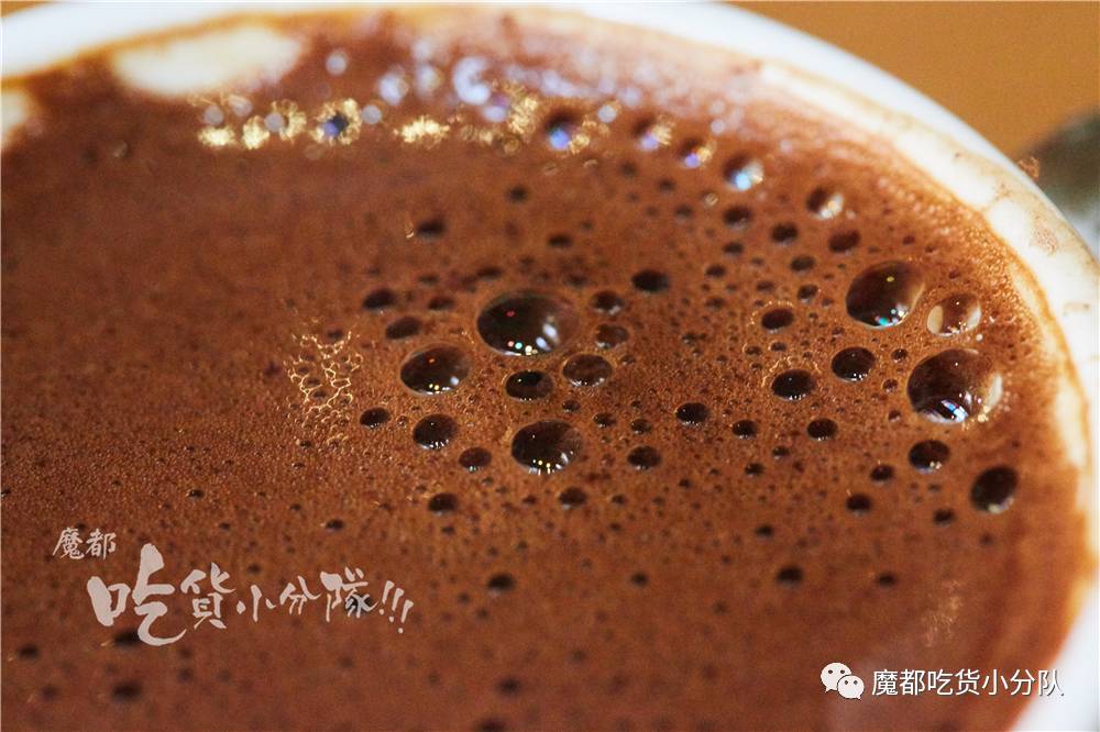 号称大使馆后厨，这块船型披萨在人广藏了7年