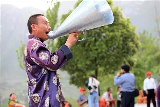 沈阳公交70元135次卡取消了吗,沈阳公共交通卡能在公交车上用吗