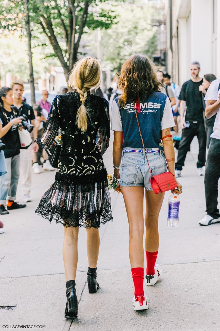 最近超火的网红袜子男,今年超流行的袜子男