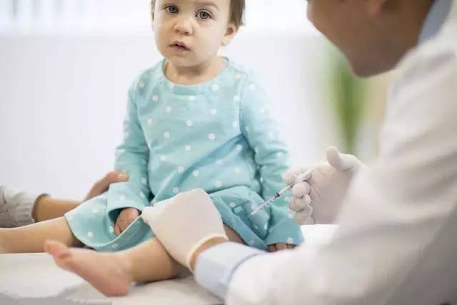 「疫苗」宝宝腹泻怎么办?爸妈莫慌,疫苗有高招!