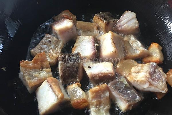 腊肉烧笋干皮,腊肉烧豇豆干