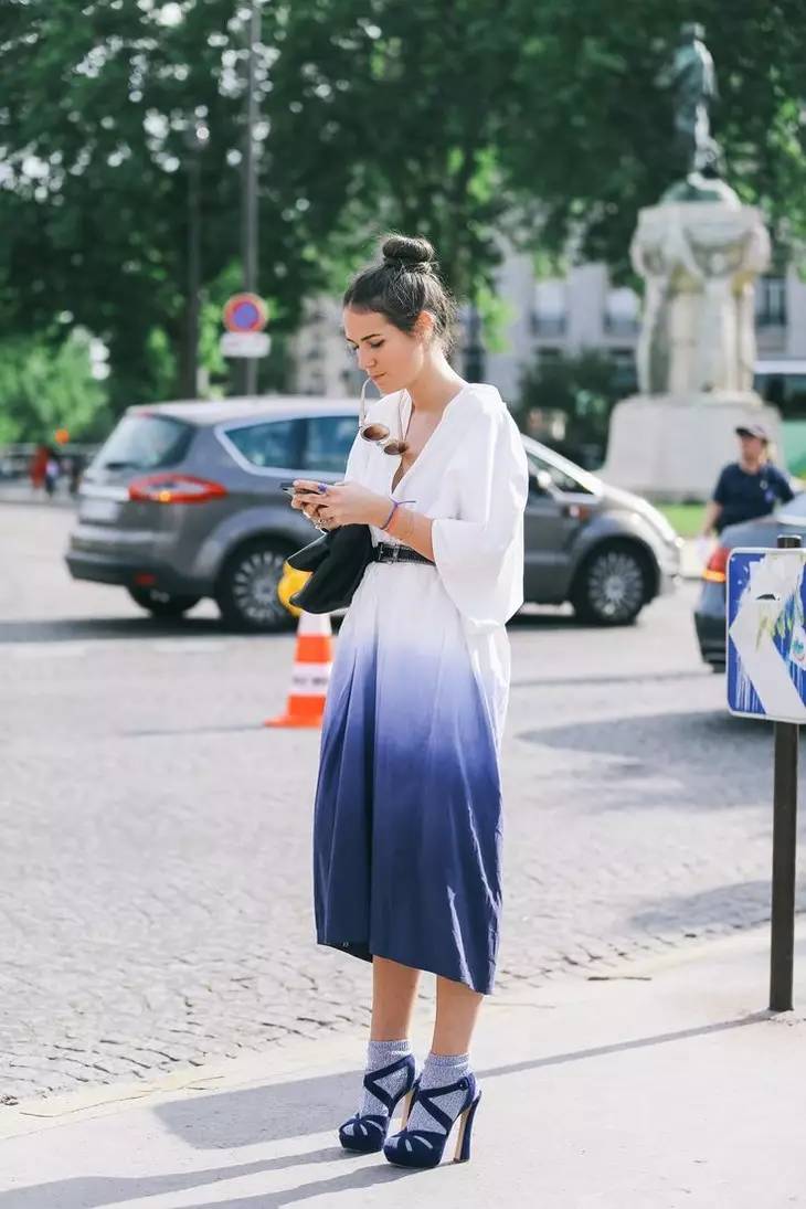 最近超火的网红袜子男,今年超流行的袜子男