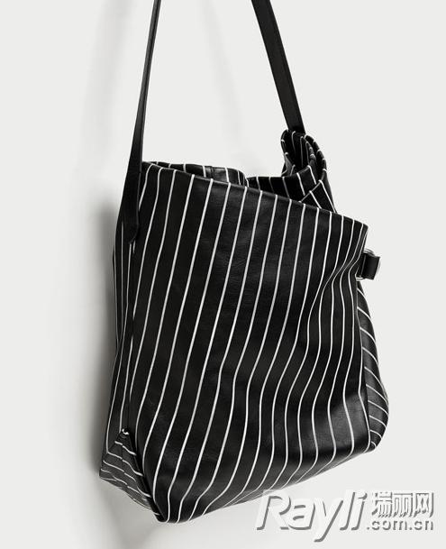 又想骗我谈恋爱全文免费,又想骗我谈恋爱什么梗