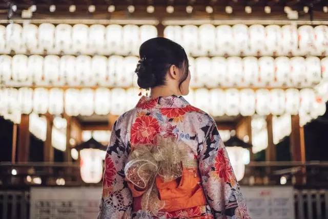 旅拍最佳搭档！精嘉VEO264CTB碳纤维折叠脚架日本京都之行