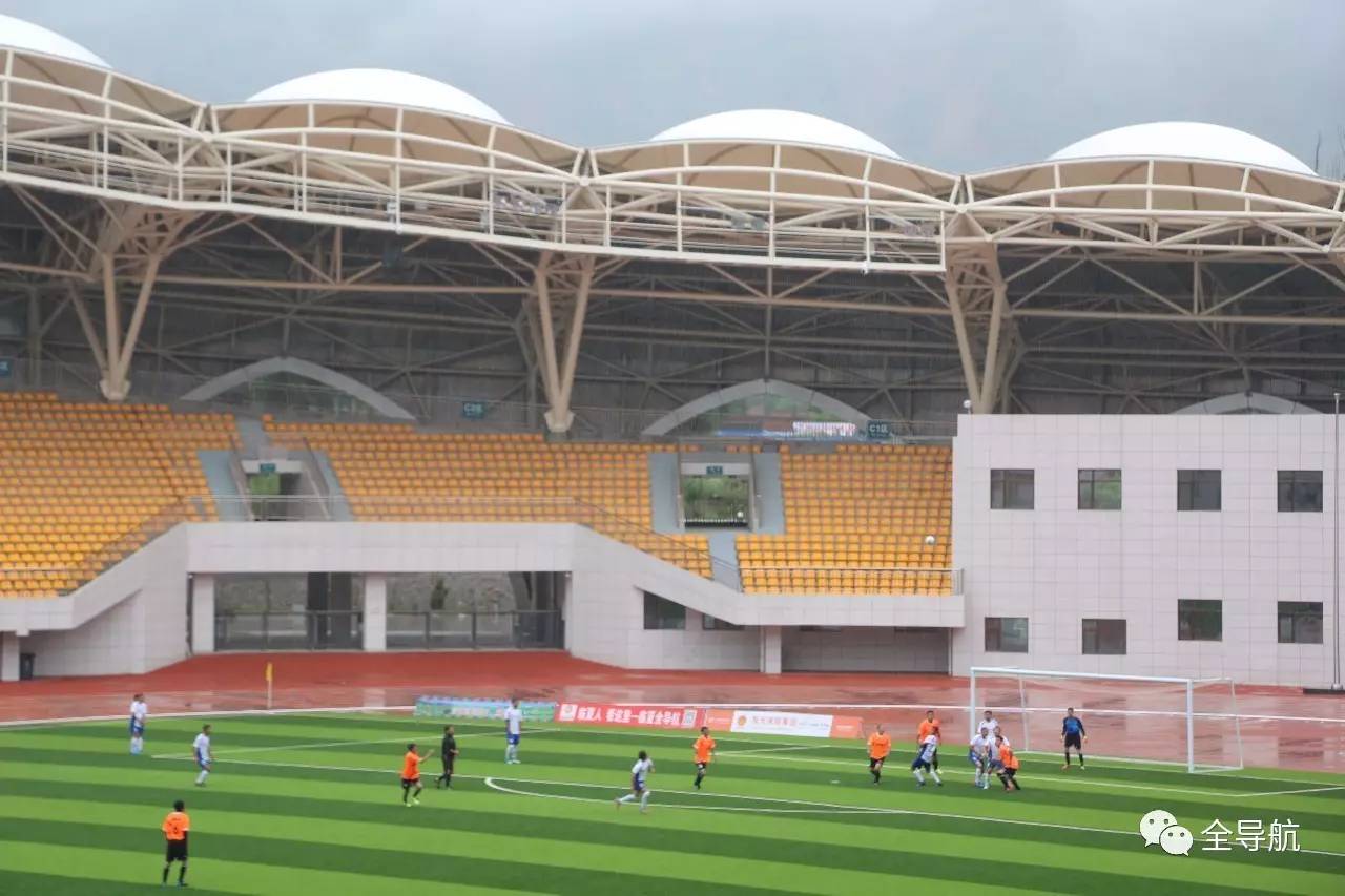 第四届甘肃省业余足球冠军争霸赛四分之一比赛结束美霖格融合餐厅、广河老男孩、安多联队、永靖县金德建材城晋级四强