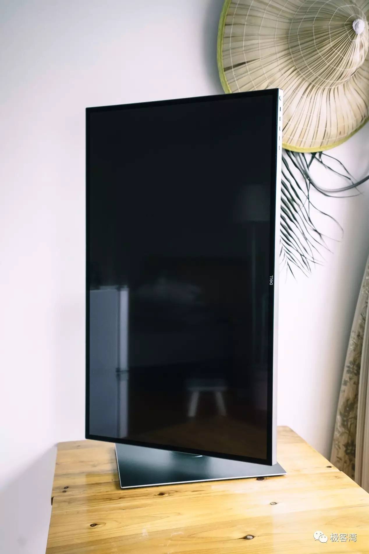 市面上好的2k显示器,目前最顶级的8k显示器