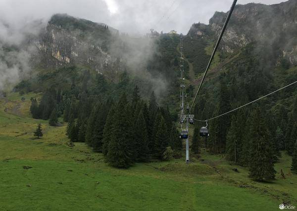 瑞士风光自驾游实景,在瑞士陪你看最美的湖光山色