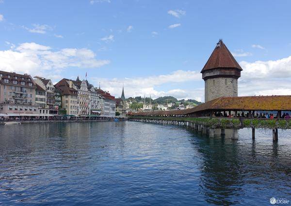 瑞士风光自驾游实景,在瑞士陪你看最美的湖光山色