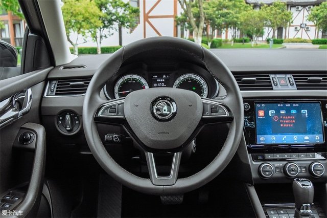 280tsi豪华版明锐,评测明锐19款1.2t自动豪华