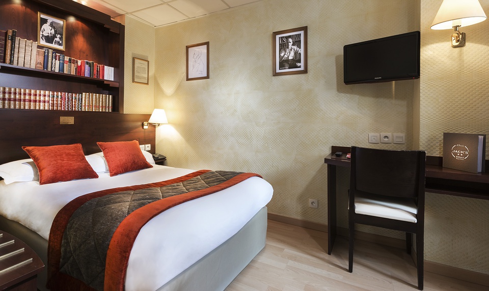 豆瓣日记:别样巴塞罗那：流浪者大街的作家热内