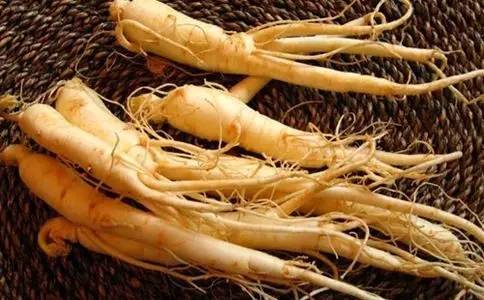 容易口干口渴能喝西洋参吗,心烦燥热可以用西洋参泡水喝吗