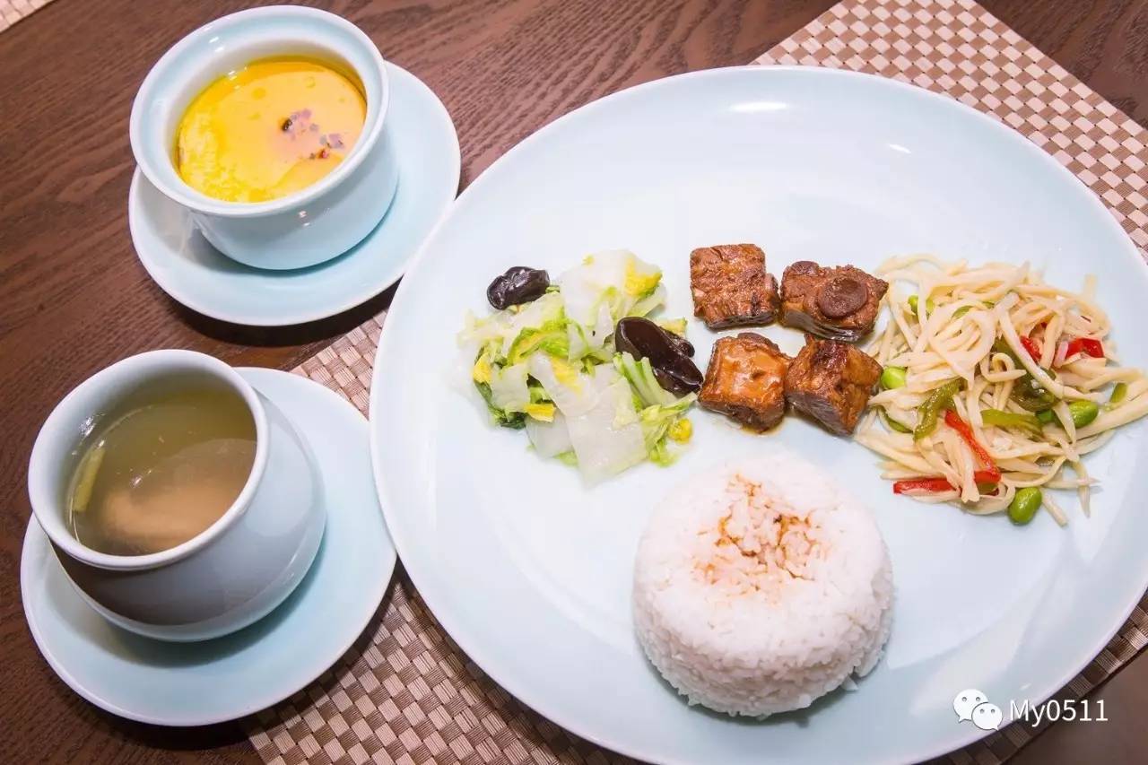 镇江人速抢!这家店重新开业!限量免费享受沐浴汗蒸足疗美食等38项服务