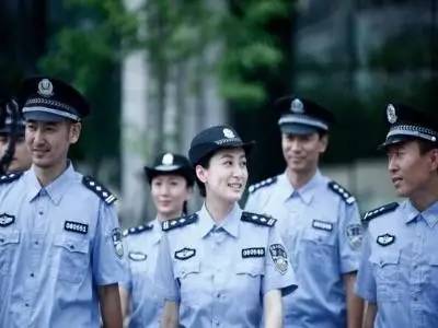 基层民警的一天是怎么度过的,基层民警的真实生活