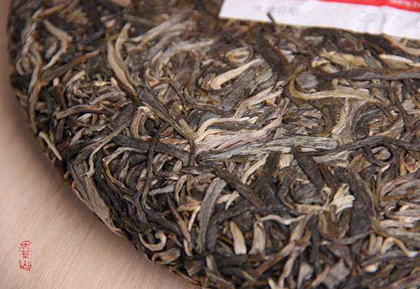 老同志熟普洱茶哪款性价比高,大益普洱茶和老同志普洱茶