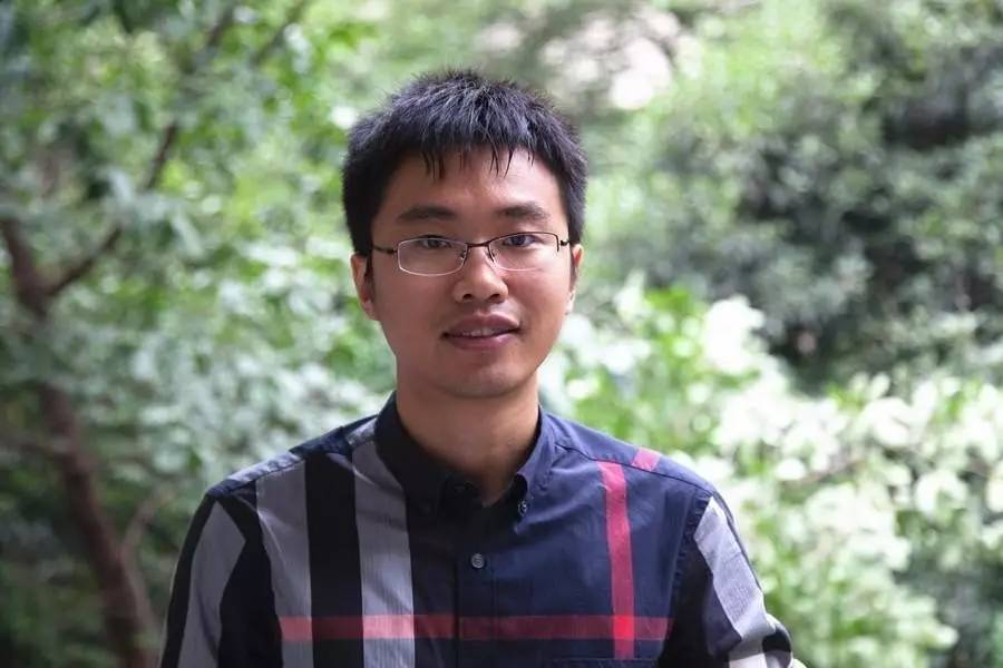 中国最年轻的正教授多少岁,30岁以下的正教授