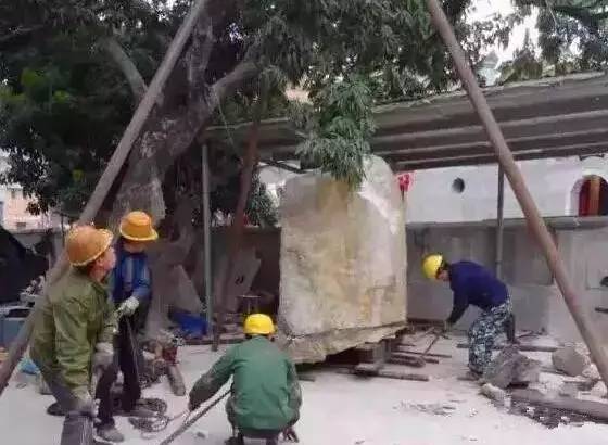 世界上最大的土豪鱼缸,寿山石东海龙宫鱼缸