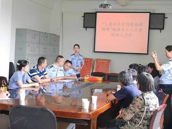 「云检动态」隆阳：*党**建“五线谱”奏响和谐新乐章