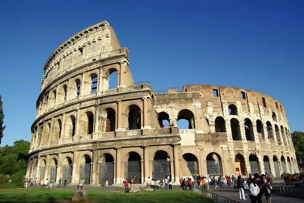 贴士丨出国旅游语言不通?掌握这些小窍门,尴尬统统拜拜