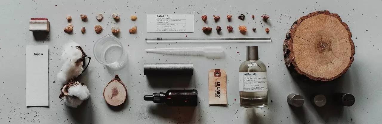 「这个香水有麝香用了会流产的!」|拜托,别再闹这种国际笑话了好吗?