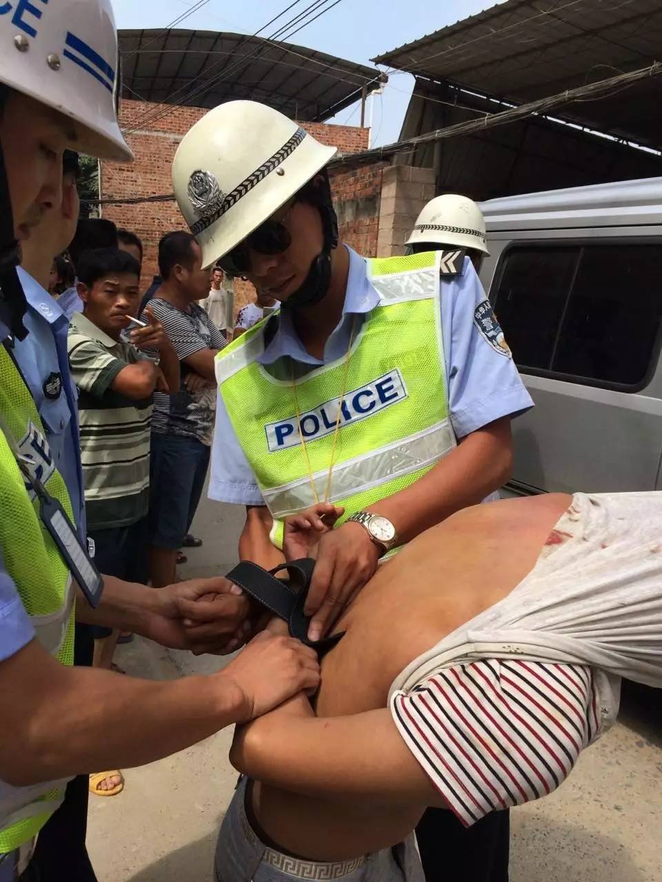 每一个你在南宁街头不知所措需要帮助的时刻,找他们,准没错!