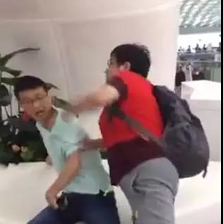 【花妹陪你侃】上市公司炒股能赚十几亿股民再不赚钱没天理