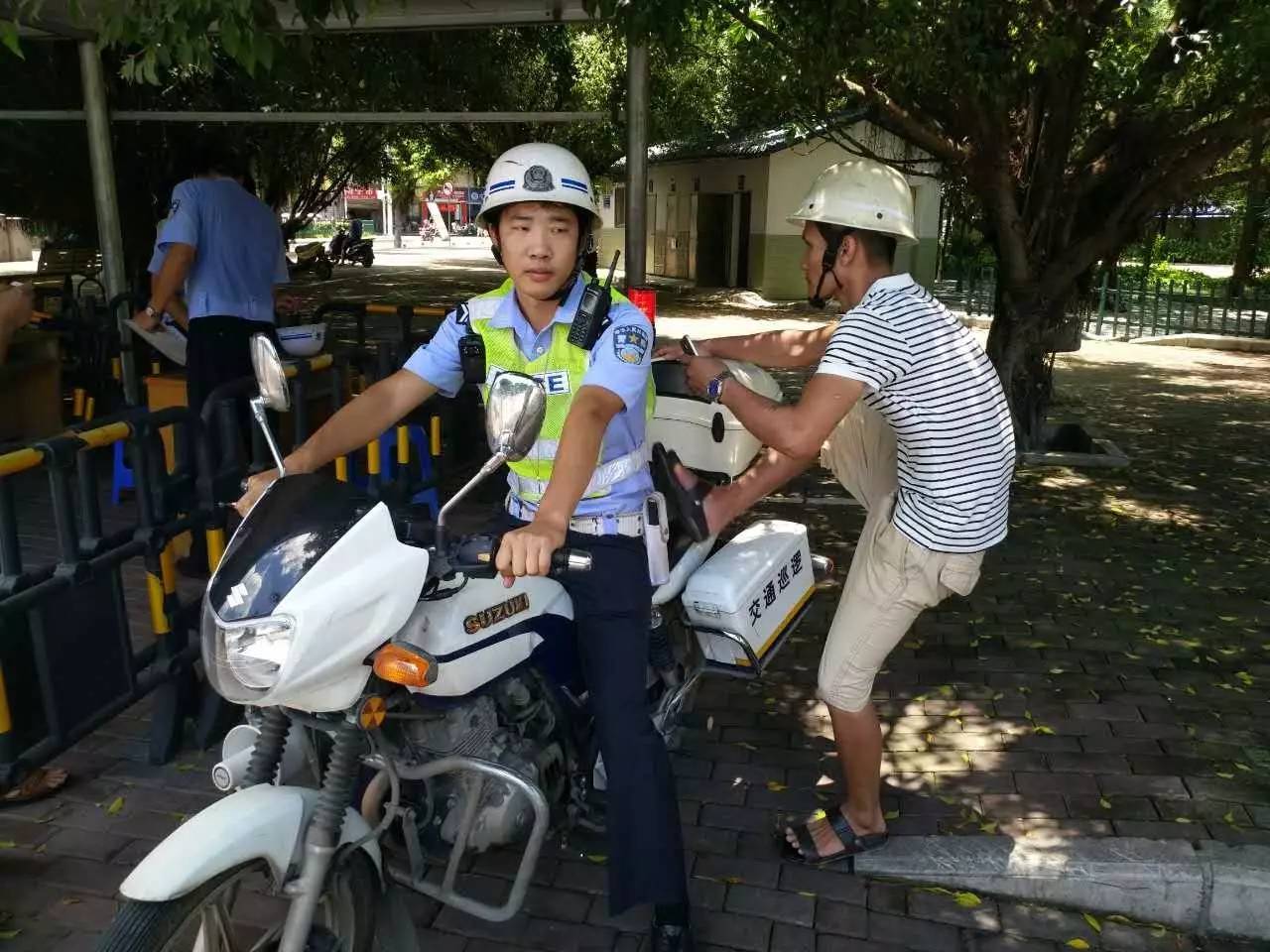 每一个你在南宁街头不知所措需要帮助的时刻,找他们,准没错!