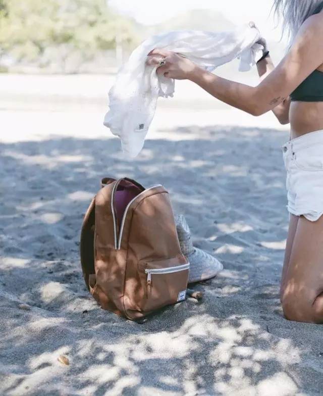 有没有好看的双肩包推荐啊,又好看又舒服的双肩包