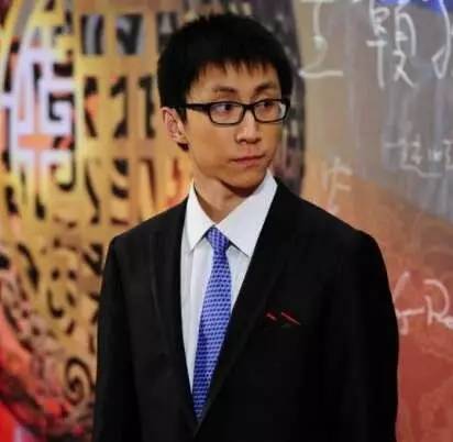 中国最年轻的正教授多少岁,30岁以下的正教授