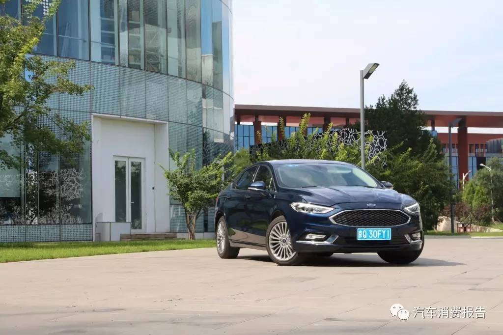 这款车的油耗表现如何,2017款蒙迪欧2.0t245高功率油耗