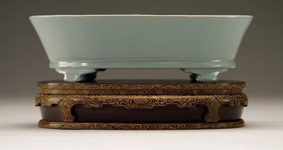 世界三件顶级汝瓷,汝瓷是唯一一个向天取色的瓷器