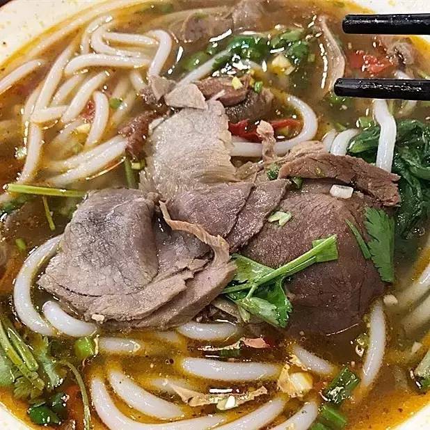 南充吃货最爱的这些公交路线，沿线美食把这条微信都撑爆了！