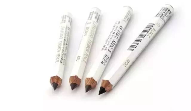 Madam问答室丨法令纹、隔离、眉笔、洗发水、丝巾搭配