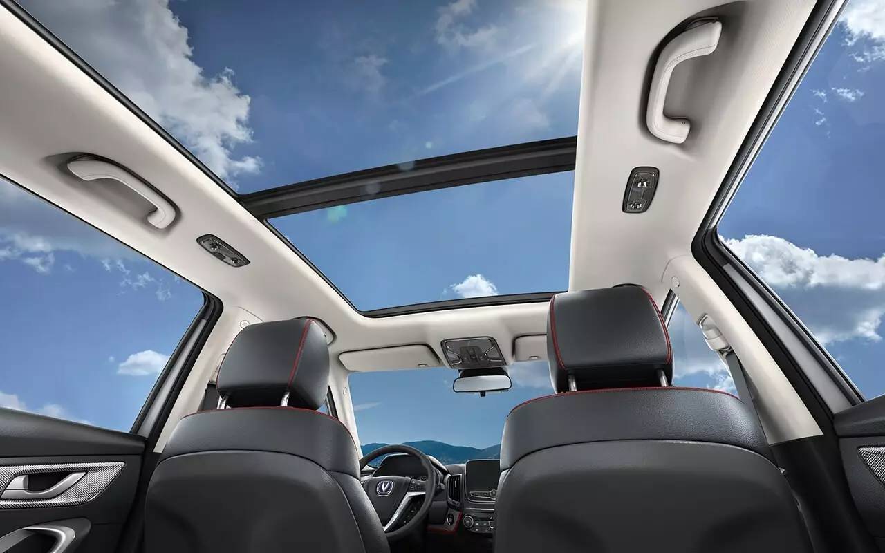 沉浸式体验第二代长安cs55高配版,沉侵式体验长安cs55手动款