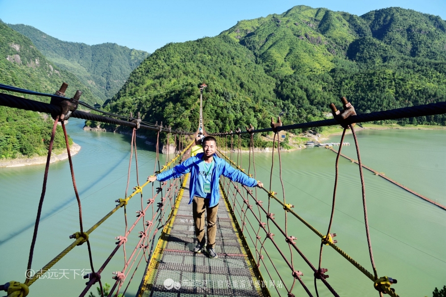 亚洲第一钢索桥,最长的钢索桥