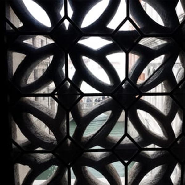 威尼斯:一半浮华,一半叹息|跟着电影去旅行