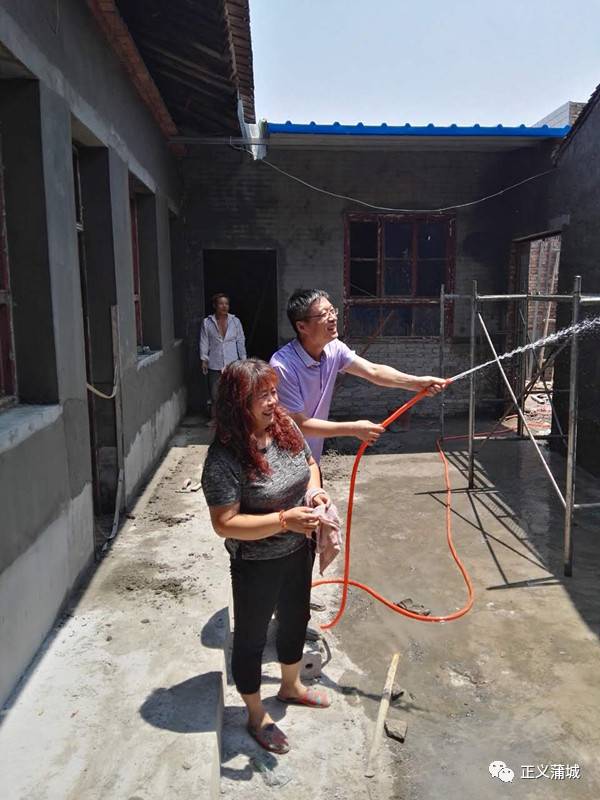 七夕把女朋友感动哭的心意礼物,七夕将爱传递下去