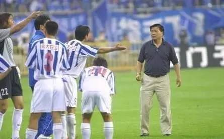 踢球时猝死？牢记这些常识，关键时刻能救命！