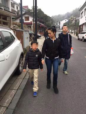 女子为自闭症儿子征婚引热议,自闭症女儿征婚